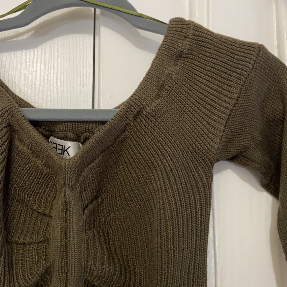 Cropped sweater - Picture 2 of 7